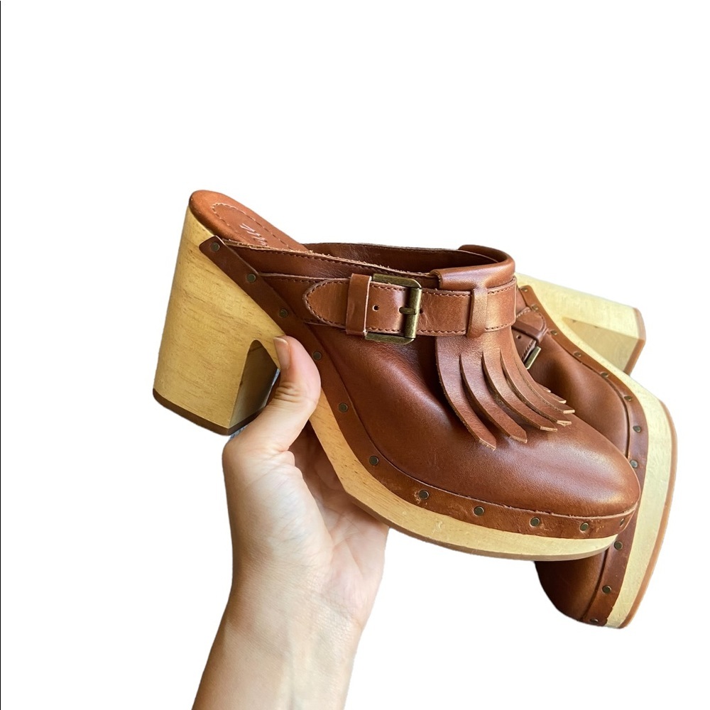 Madewell Fringed Chestnut Mules Slides - Picture 4 of 16